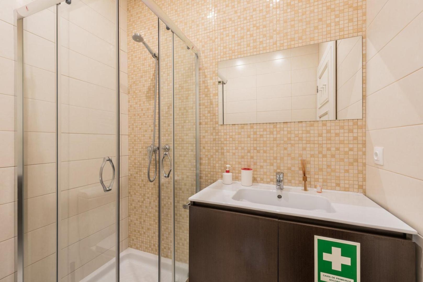 Guestready - Spacious Modern Stay In Porto Vila Nova de Gaia Eksteriør billede