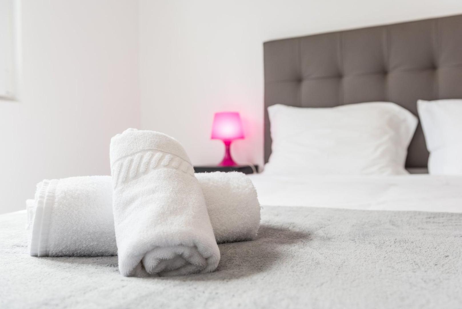 Guestready - Spacious Modern Stay In Porto Vila Nova de Gaia Eksteriør billede